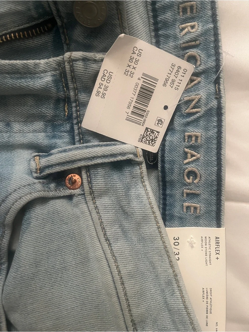 American Eagle Outfitters Light Wash High-Rise Jeans